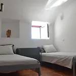 Casa Do Bairro - A Gema Escondida Da