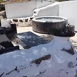 Casa Do Bairro - A Gema Escondida Da Санта-Катарина