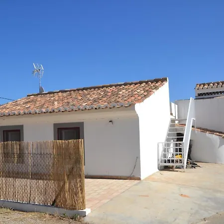 Casa Do Bairro - A Gema Escondida Da *