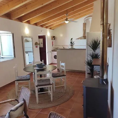 Casa Do Bairro - A Gema Escondida Da בית נופש Santa Catarina da Fonte do Bispo